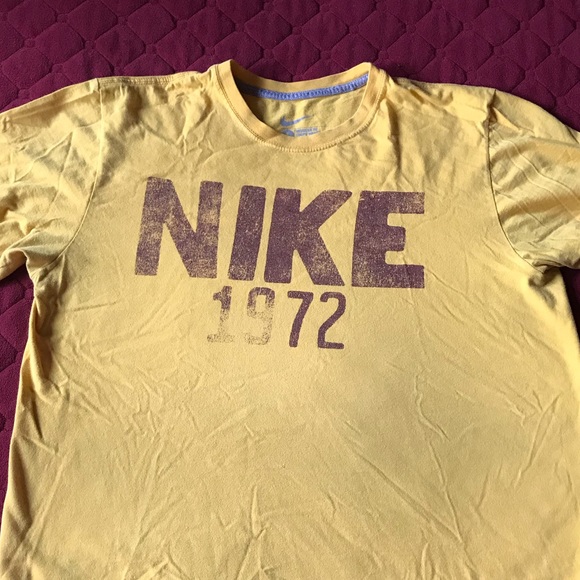 nike 1972 t shirt
